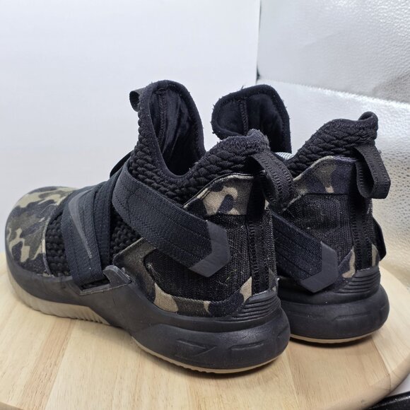 Size 10.5 - Nike LeBron Soldier 12 SFG Camo - Picture 7 of 11